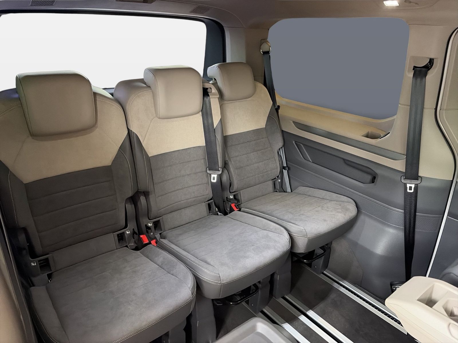 Fahrzeugabbildung Volkswagen Multivan 2.0 TDI lang Life IQ.Light|Matrix|AHK
