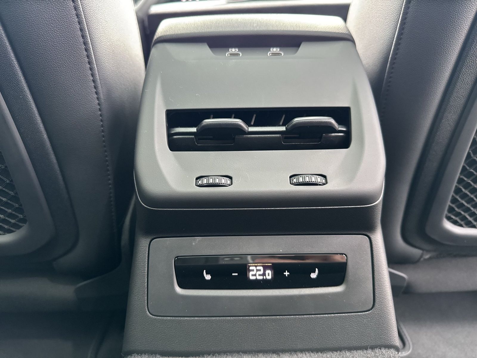 Fahrzeug autohaus mense Fahrzeugabbildung Audi A5 Avant e-hybrid quattro 270 kW S tronic Matrix