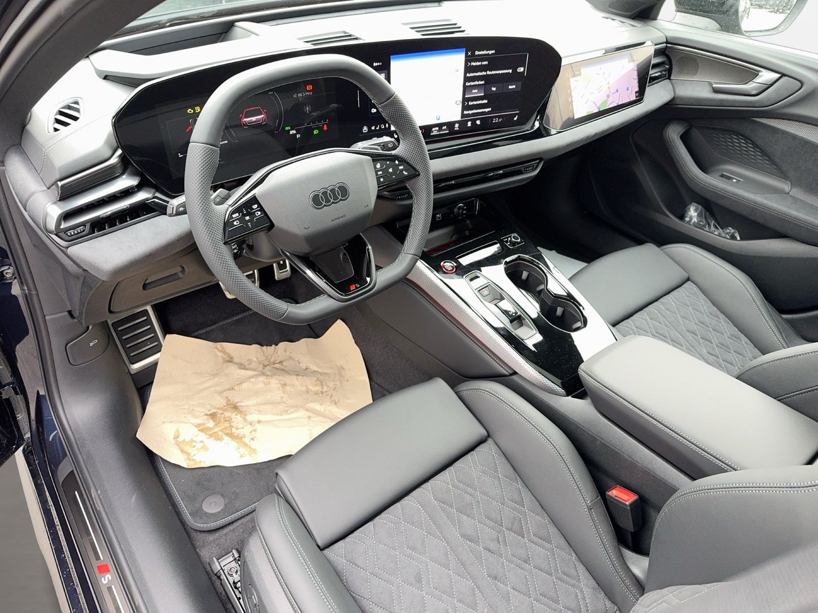 Fahrzeug autohaus mense Fahrzeugabbildung Audi A5 Avant e-hybrid quattro 270 kW S tronic Matrix