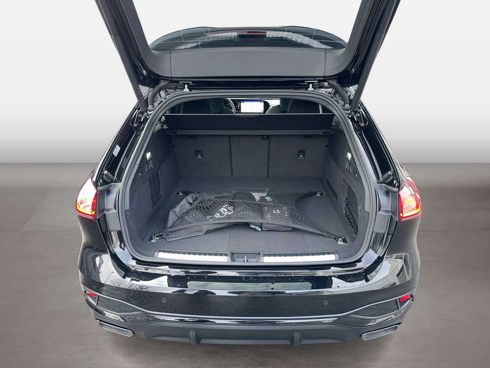 Fahrzeugabbildung Audi A5 Avant e-hybrid quattro 270 kW S tronic Matrix