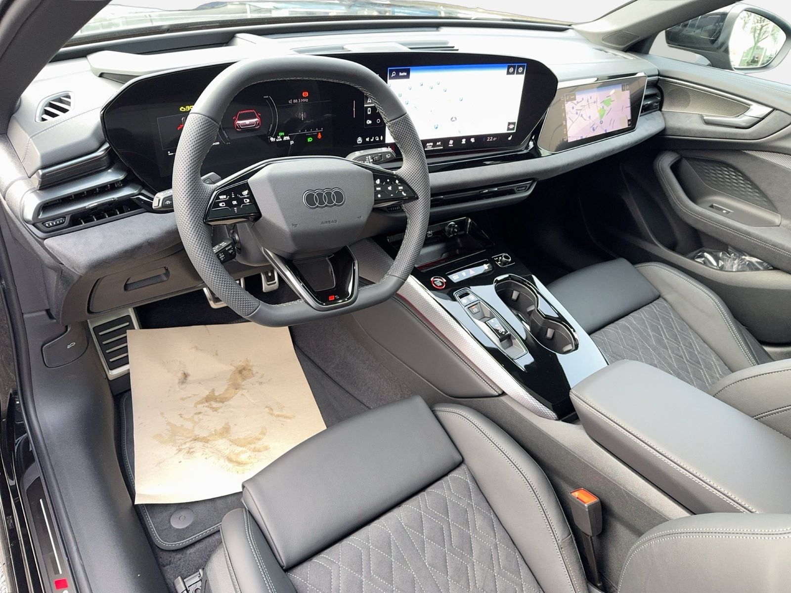 Fahrzeugabbildung Audi A5 Avant e-hybrid quattro 270 kW S tronic Matrix