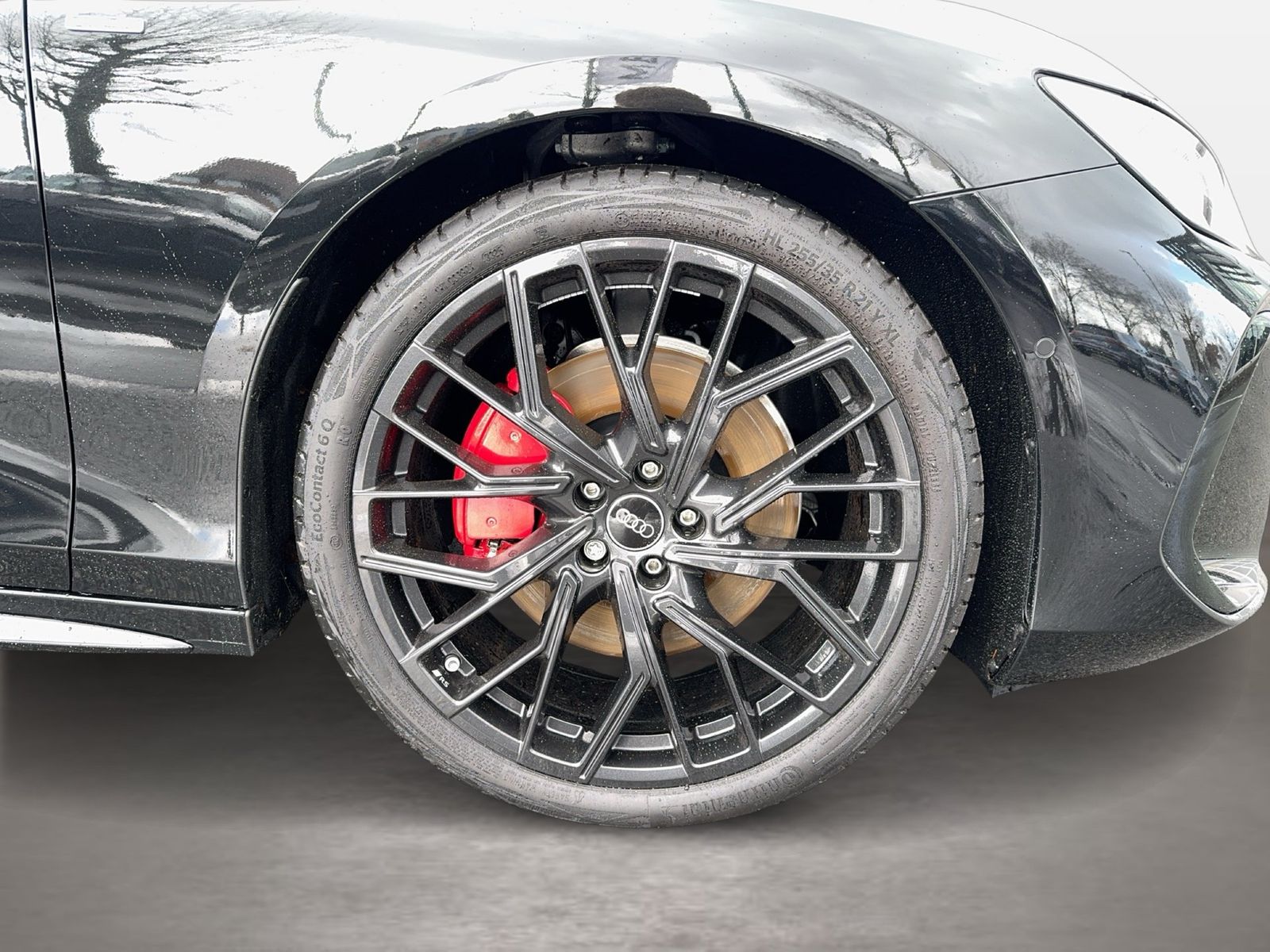 Fahrzeugabbildung Audi A6 Avant edition one e-hybrid quattro 270 kW