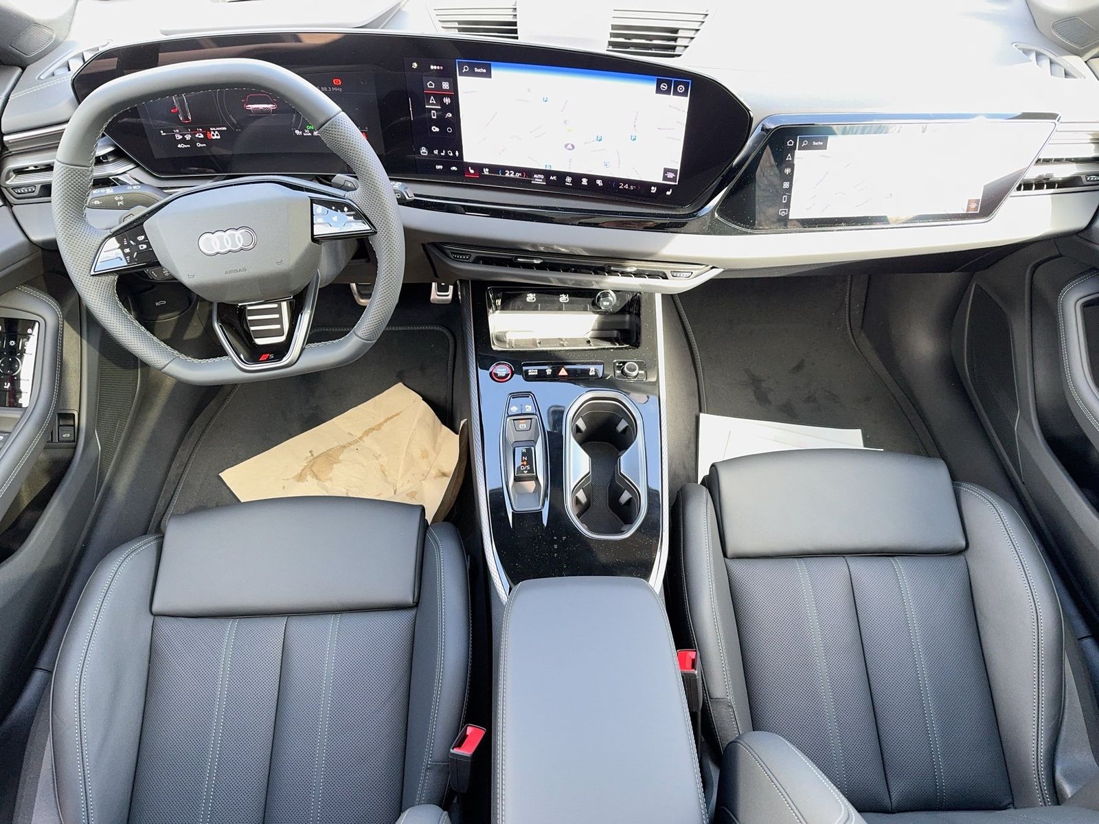 Fahrzeugabbildung Audi A6 Avant edition one e-hybrid quattro 270 kW