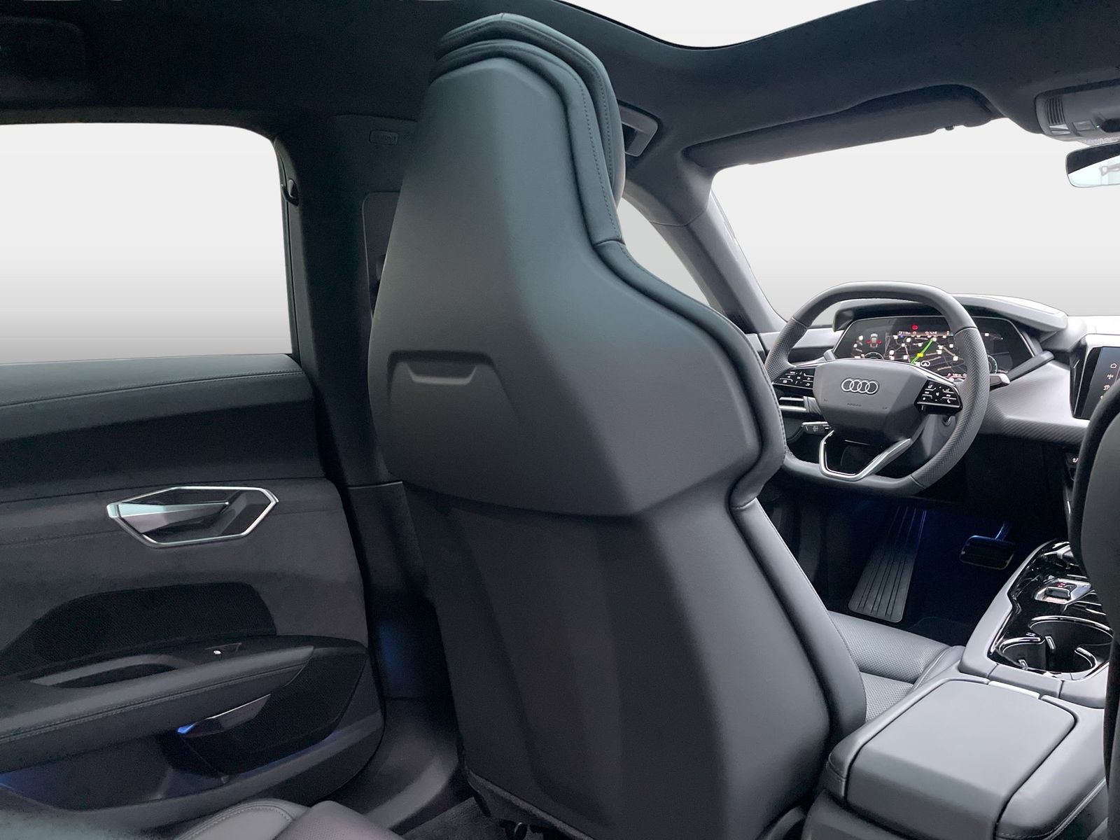 Fahrzeugabbildung Audi e-tron GT quattro 370 kW Matrix|B&O|HUD|Luft|ACC