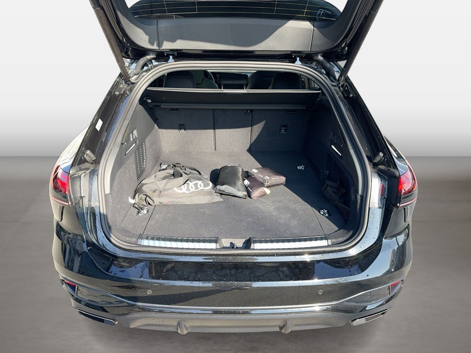 Fahrzeug autohaus mense Fahrzeugabbildung Audi A6 Avant edition one e-hybrid quattro 270 kW