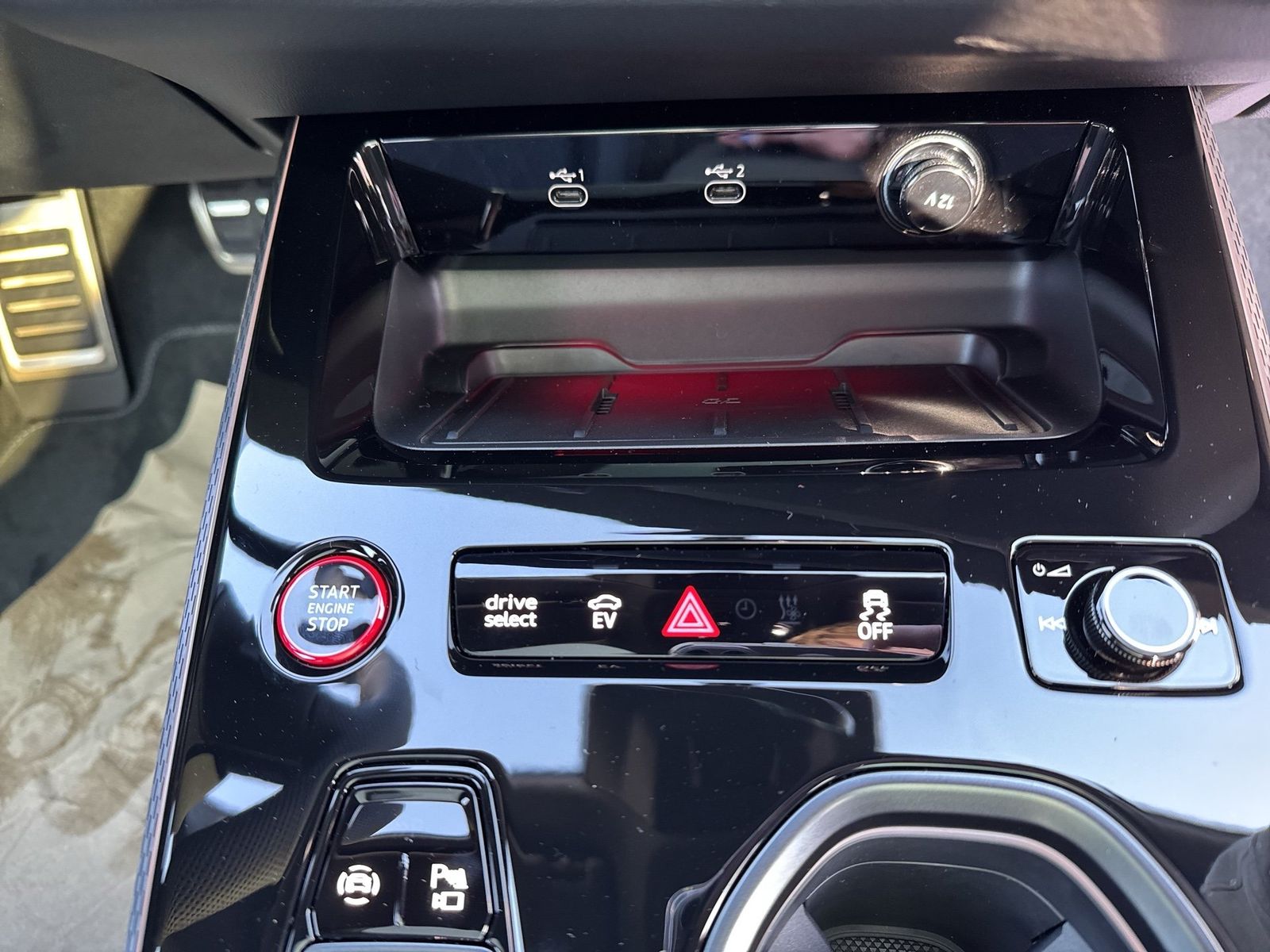 Fahrzeug autohaus mense Fahrzeugabbildung Audi A6 Avant edition one e-hybrid quattro 270 kW