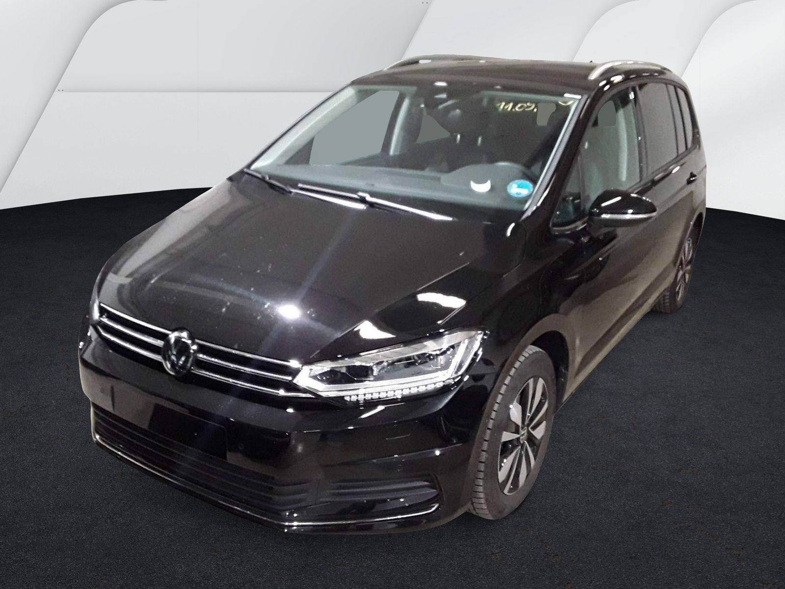 Fahrzeugabbildung Volkswagen Touran Comfortline BMT 2026 LED FLA 3xKlima