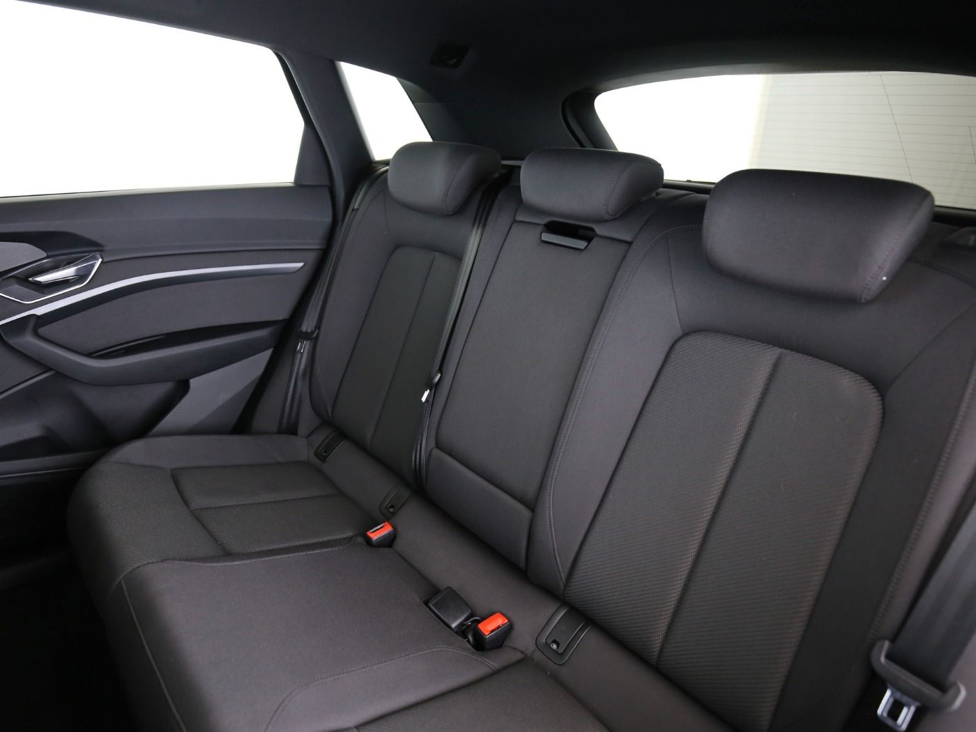 Fahrzeugabbildung Audi e-tron 50 quattro