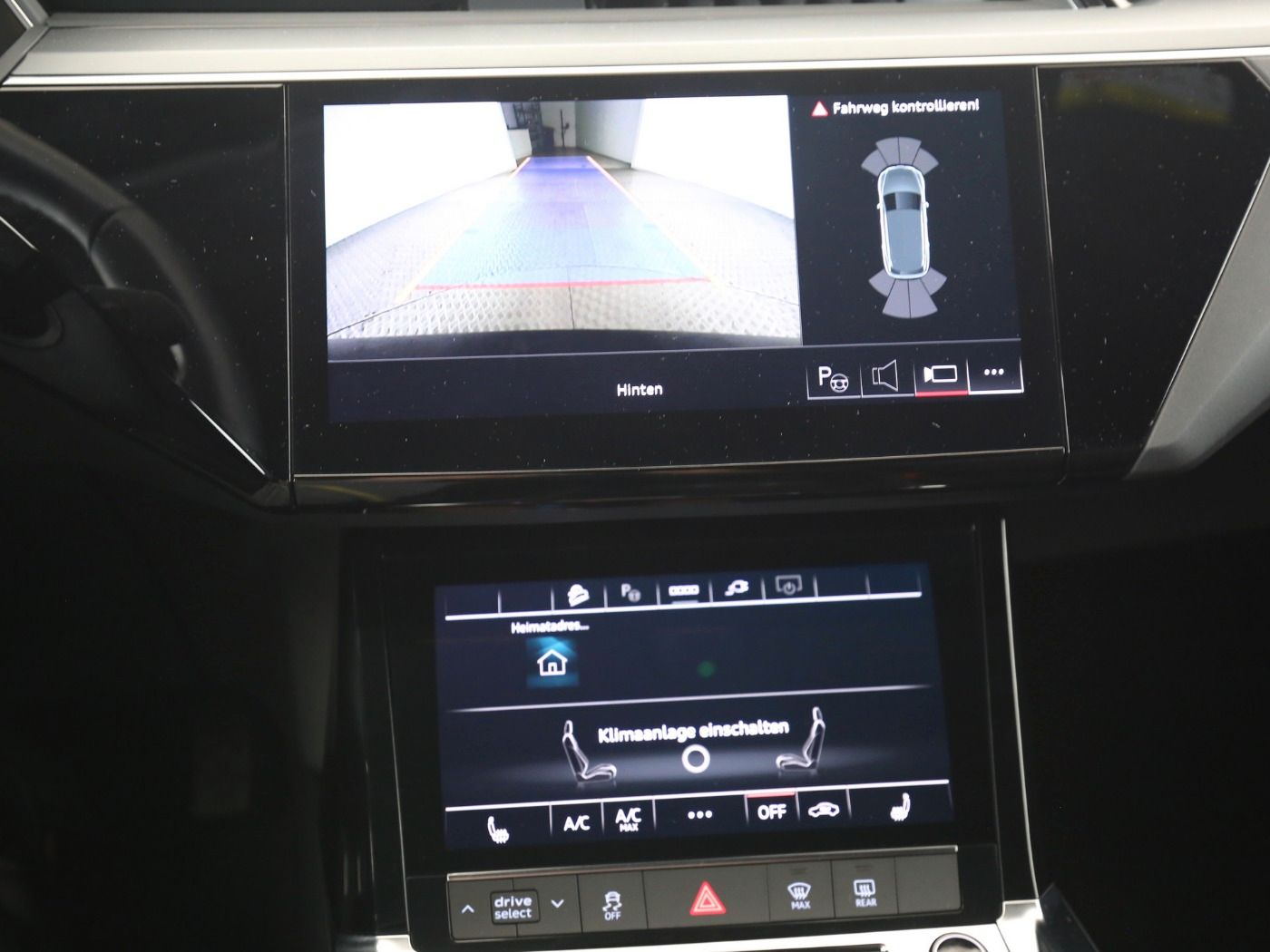 Fahrzeugabbildung Audi e-tron 50 quattro