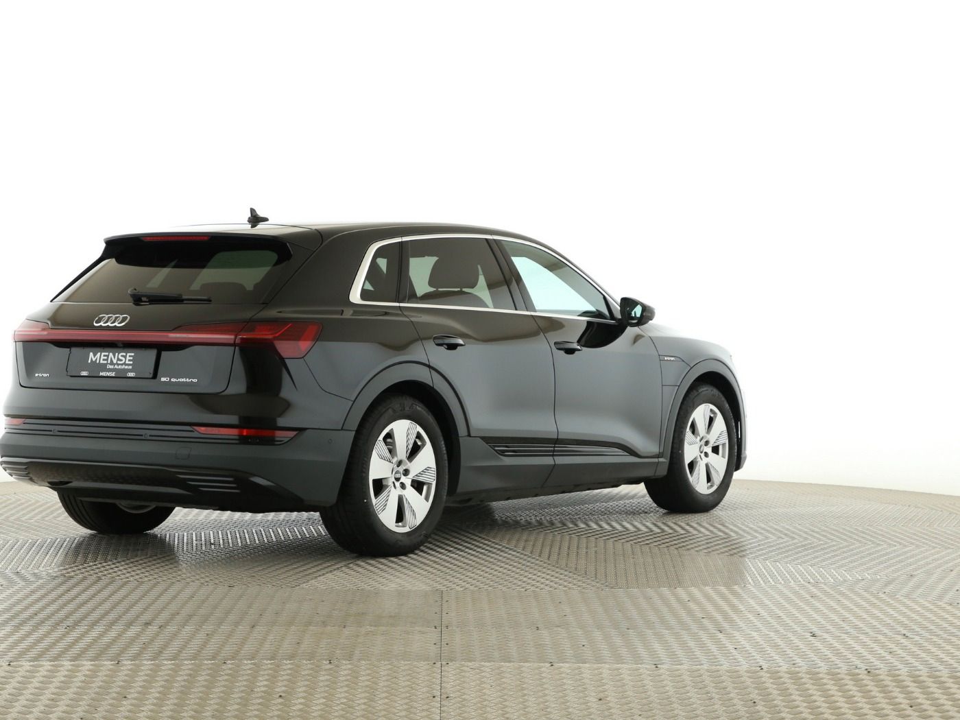 Fahrzeugabbildung Audi e-tron 50 quattro