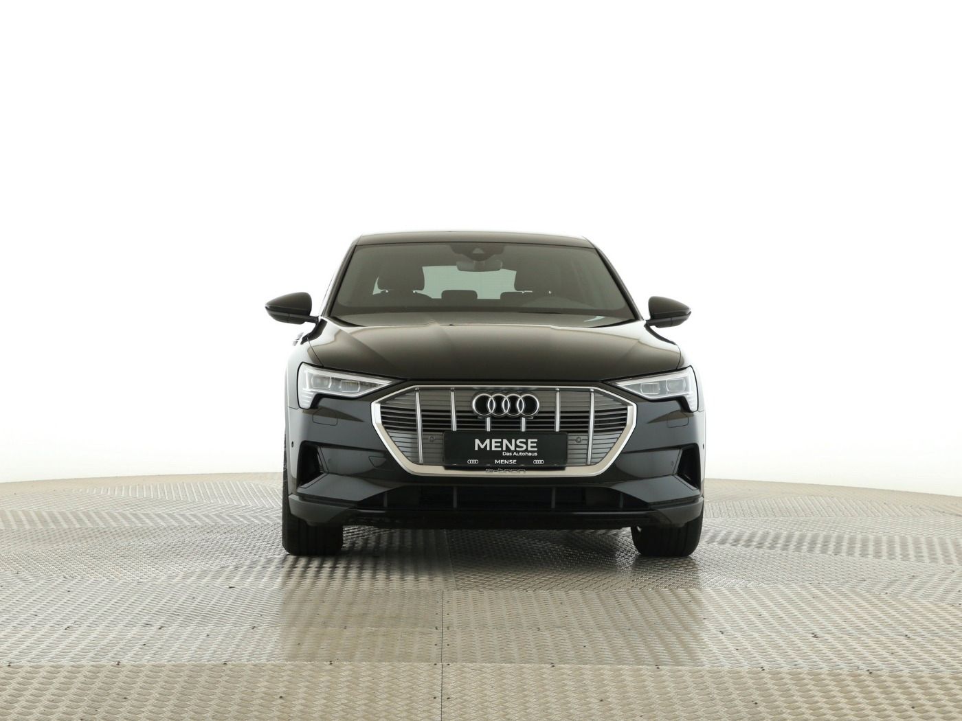 Fahrzeugabbildung Audi e-tron 50 quattro