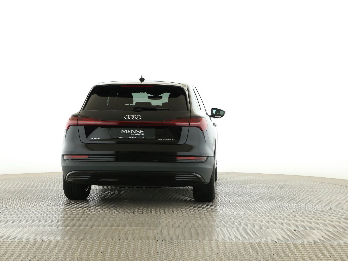 Fahrzeugabbildung Audi e-tron 50 quattro
