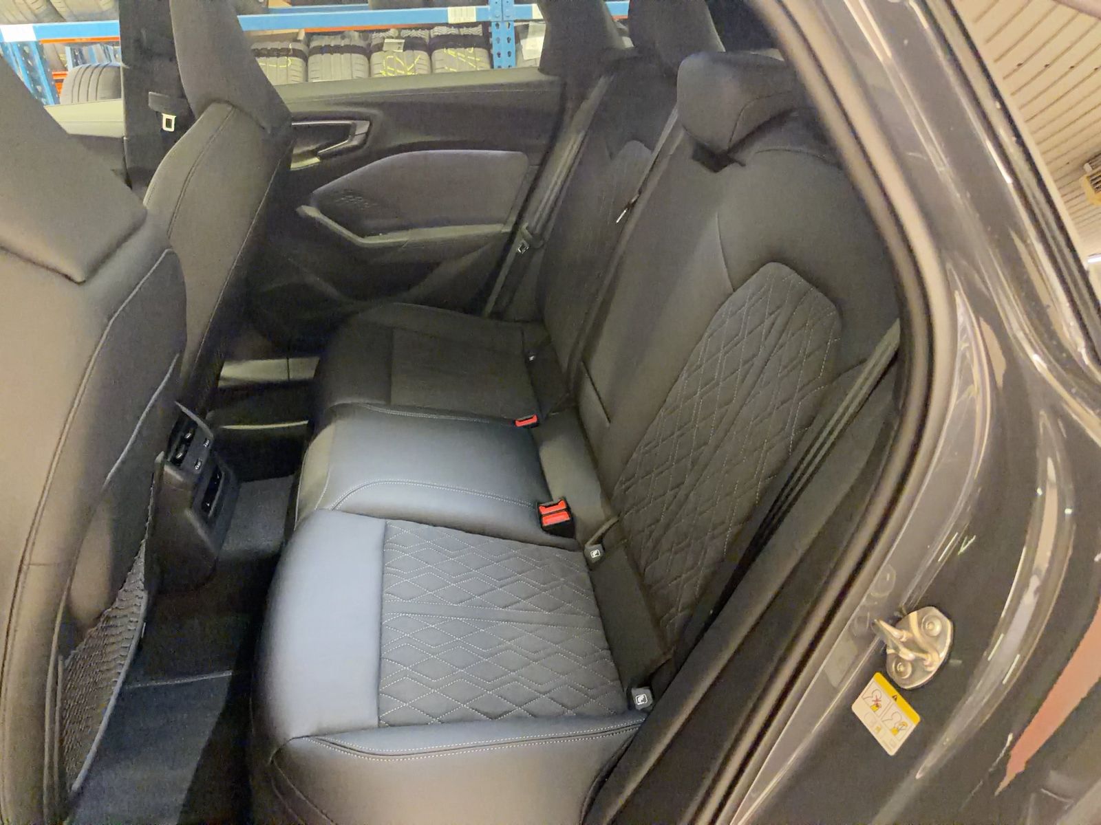 Fahrzeug autohaus mense Fahrzeugabbildung Audi A5 Limousine Edition One TFSI 150kW 7-Gang-DSG M