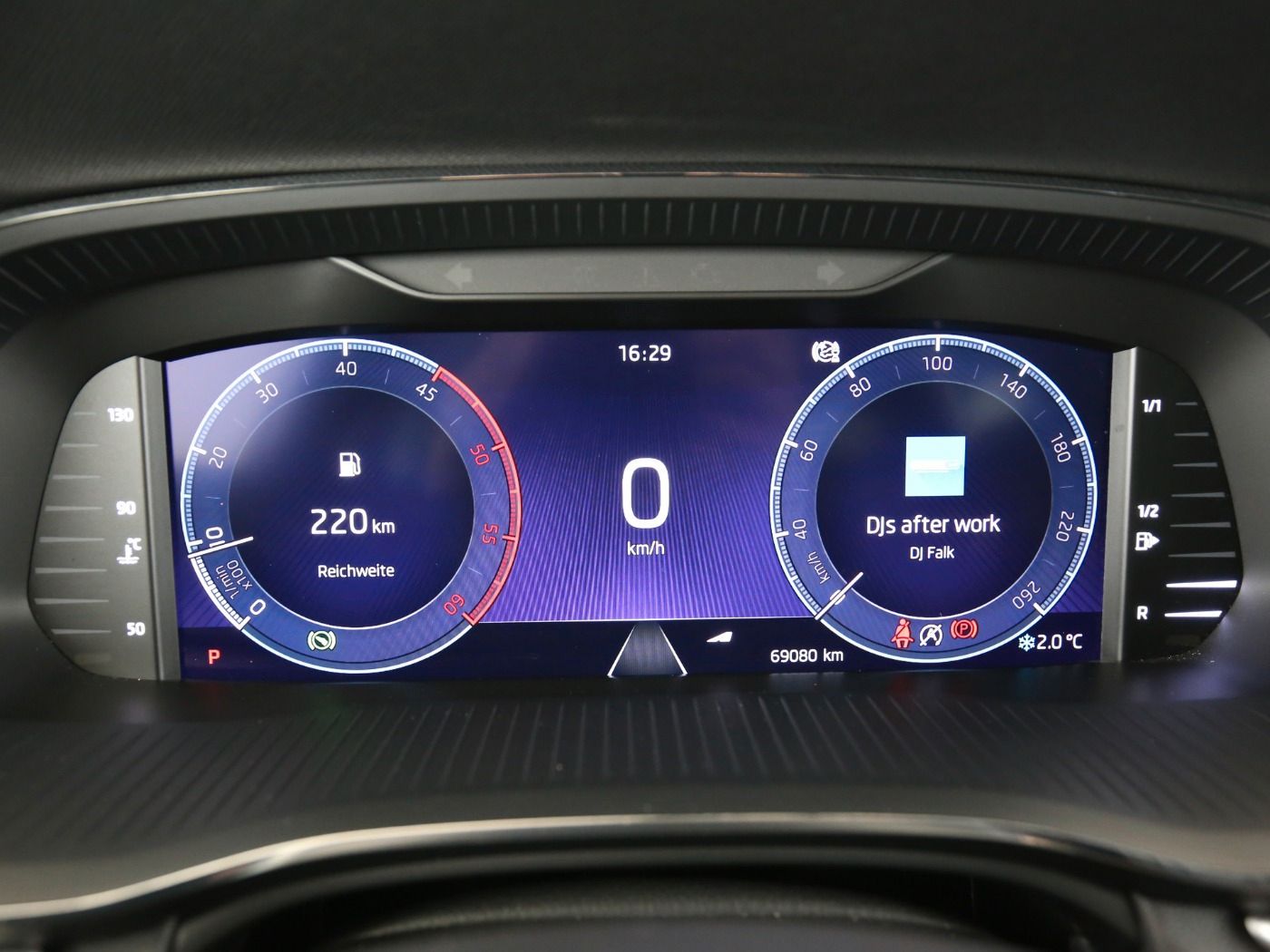 Fahrzeugabbildung SKODA Octavia Combi 2.0 TDI First Edition HUD|LED|Navi