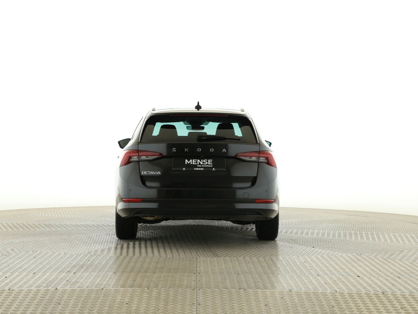 Fahrzeugabbildung SKODA Octavia Combi 2.0 TDI First Edition HUD|LED|Navi