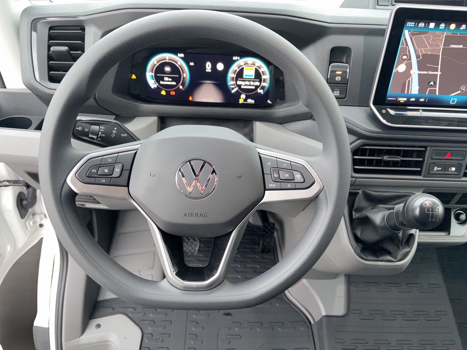 Fahrzeugabbildung Volkswagen Crafter 35 2.0 TDI Kasten FWD mittellang Hochdac