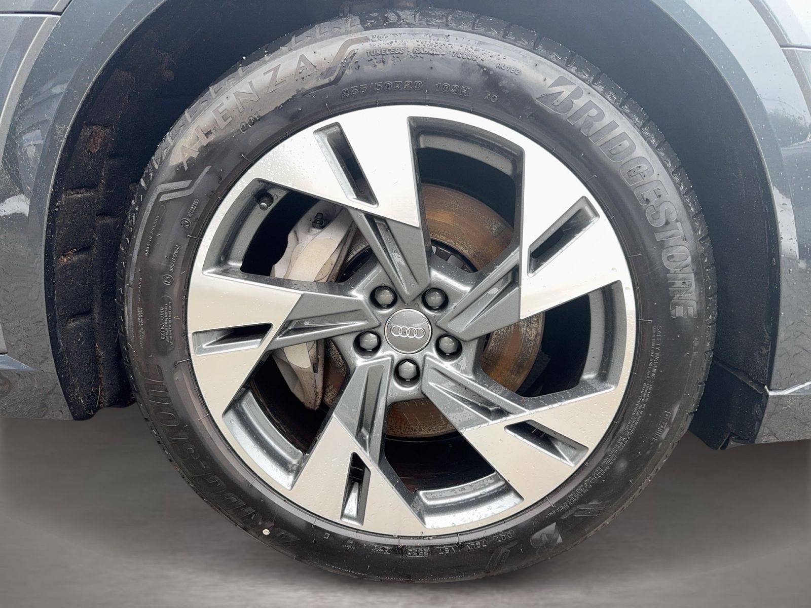 Fahrzeugabbildung Audi e-tron Sportback 50 S line quattro CarPlay|AHK