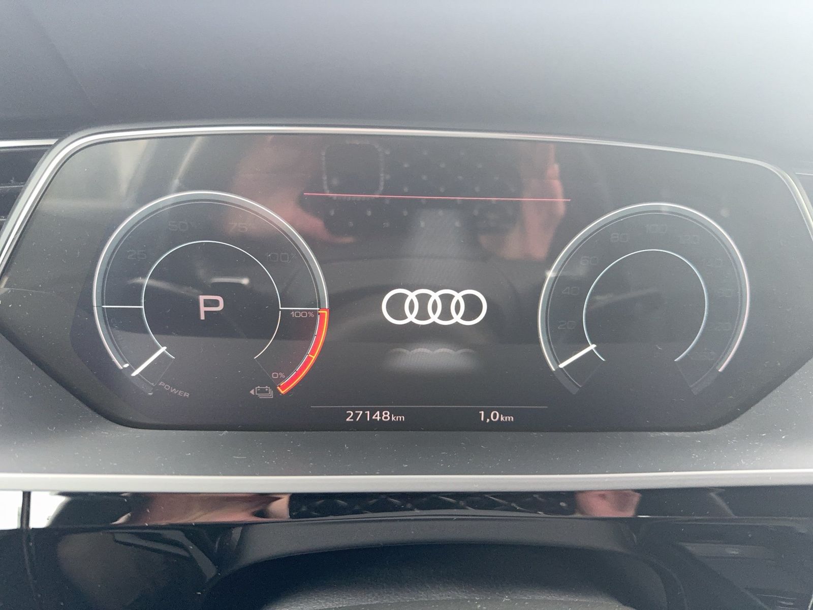 Fahrzeugabbildung Audi e-tron Sportback 50 S line quattro CarPlay|AHK