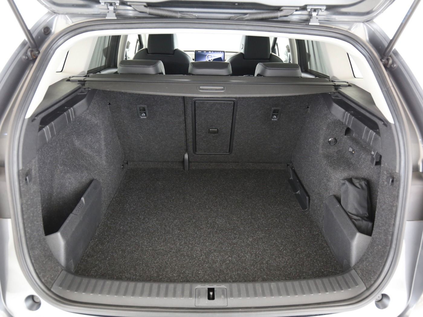 Fahrzeugabbildung SKODA Enyaq 60 Loft AHK|ACC|LED|Navi|VirtualCP|KeyLess