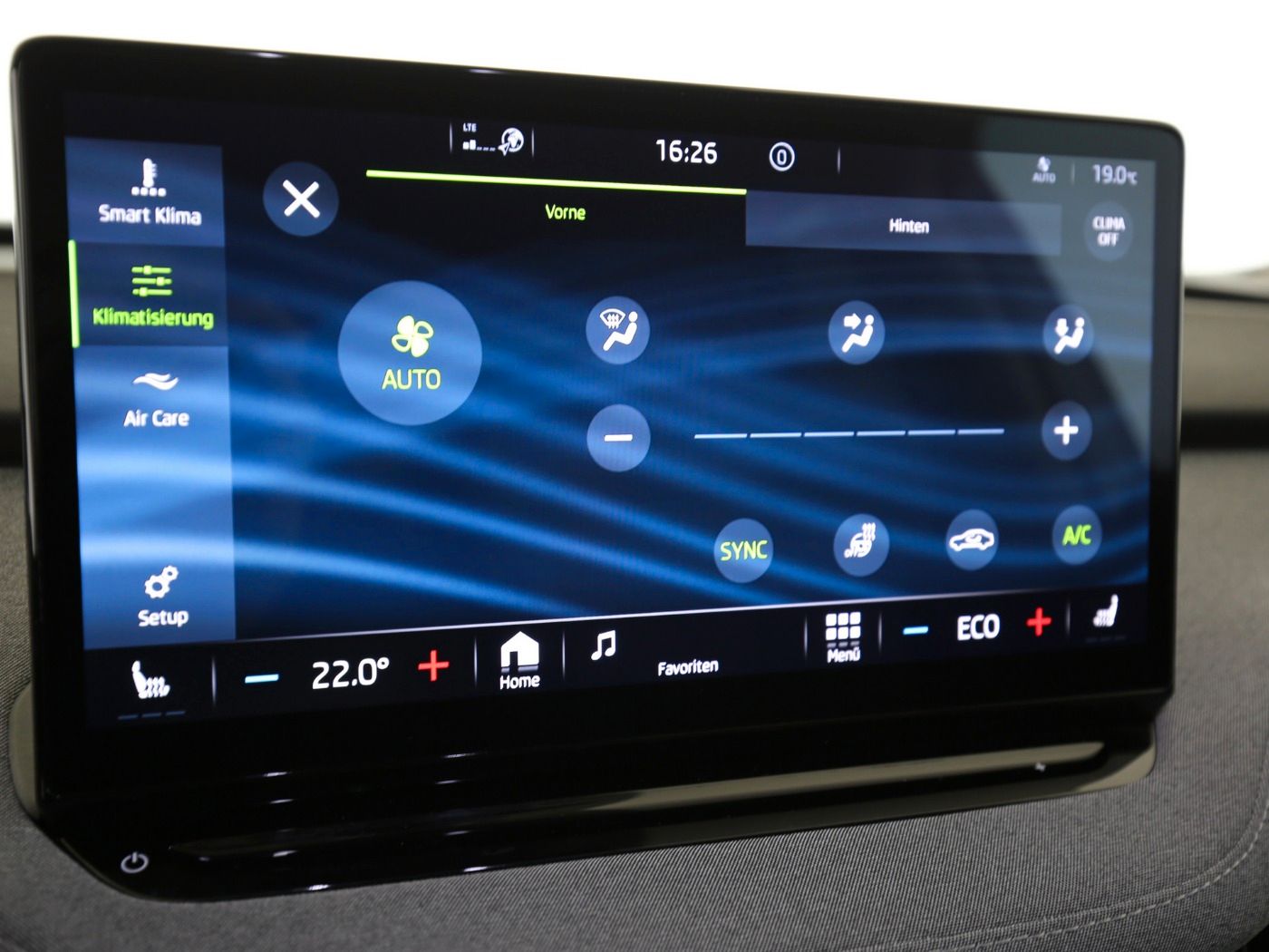 Fahrzeugabbildung SKODA Enyaq 60 Loft AHK|ACC|LED|Navi|VirtualCP|KeyLess