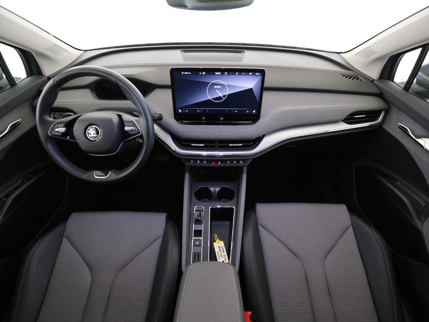 Fahrzeugabbildung SKODA Enyaq 60 Loft AHK|ACC|LED|Navi|VirtualCP|KeyLess