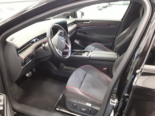 Fahrzeugabbildung Volkswagen ID.7 Tourer GTX 4-motion IQ.Light|Matrix|CarPlay