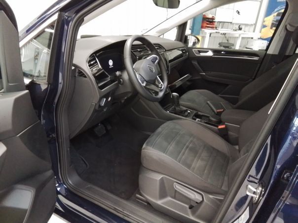 Fahrzeugabbildung Volkswagen Touran 2.0 TDI DSG Highline CarPlay|AHK|4xSHZG