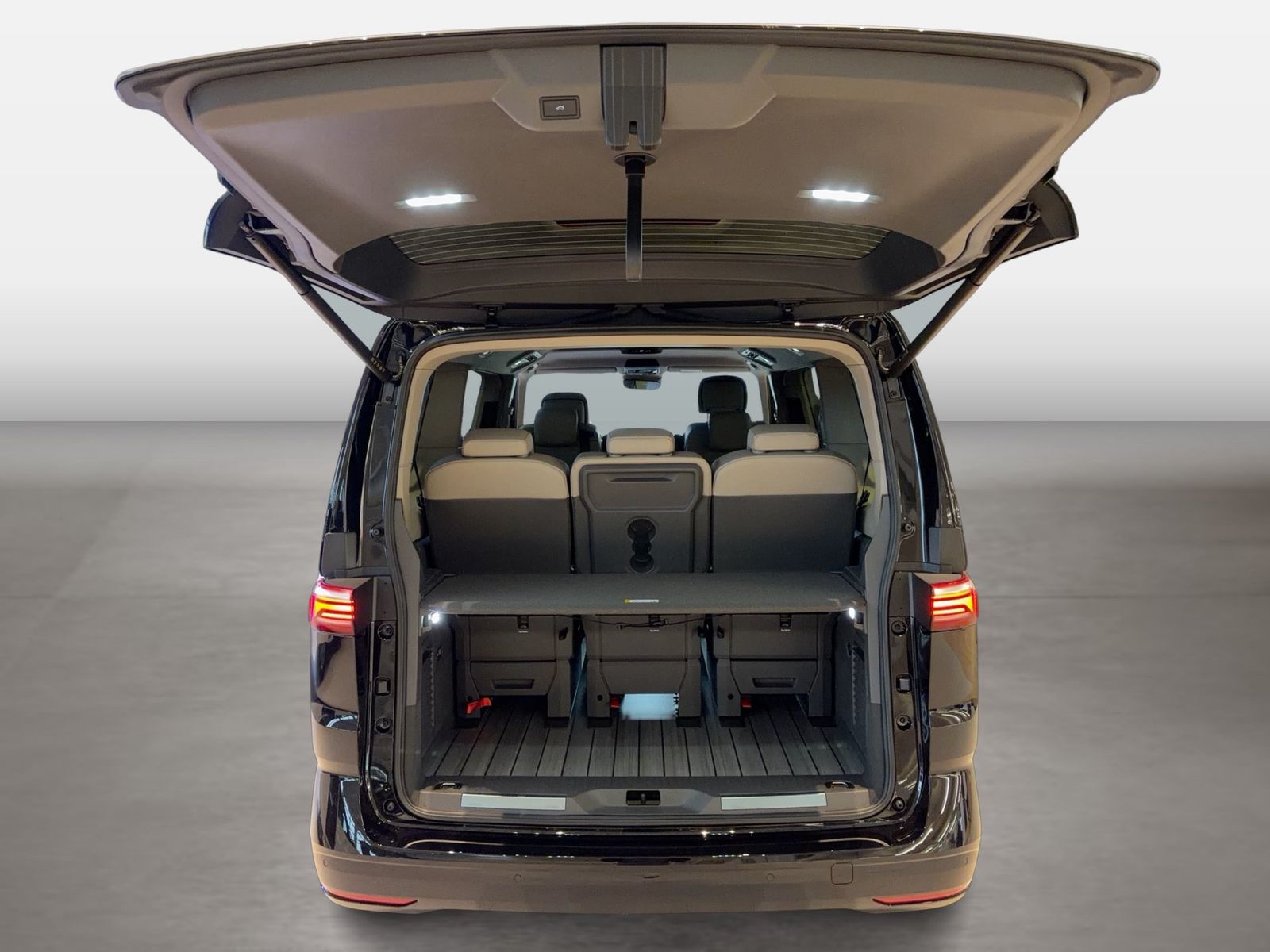 Fahrzeug autohaus mense Fahrzeugabbildung Volkswagen Multivan 2.0 TDI lang Style IQ.Light|Matrix|AHK