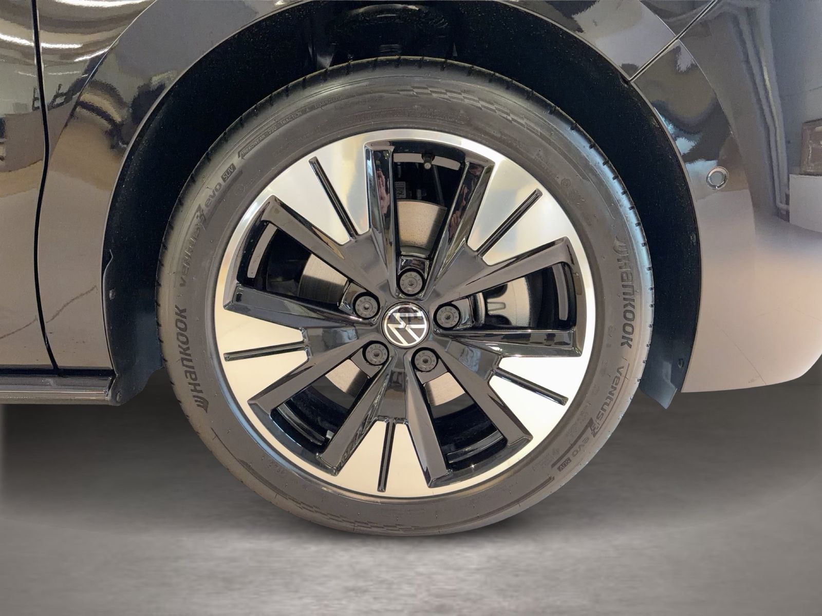 Fahrzeug autohaus mense Fahrzeugabbildung Volkswagen Multivan 2.0 TDI lang Style IQ.Light|Matrix|AHK