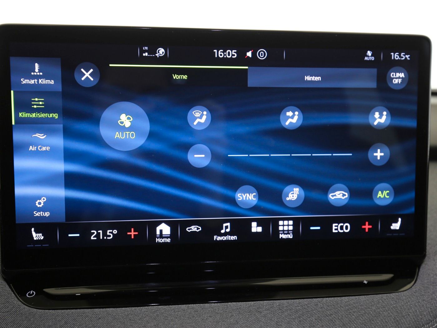 Fahrzeugabbildung SKODA Enyaq 80 Loft AHK|Pano|SD|ACC|LED|Navi|VirtualCP