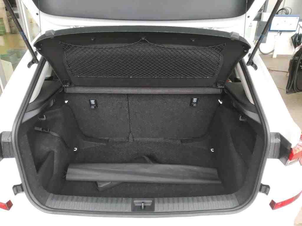 Fahrzeugabbildung SKODA Kamiq Style 1.0l TSI 81kW 6-Gang