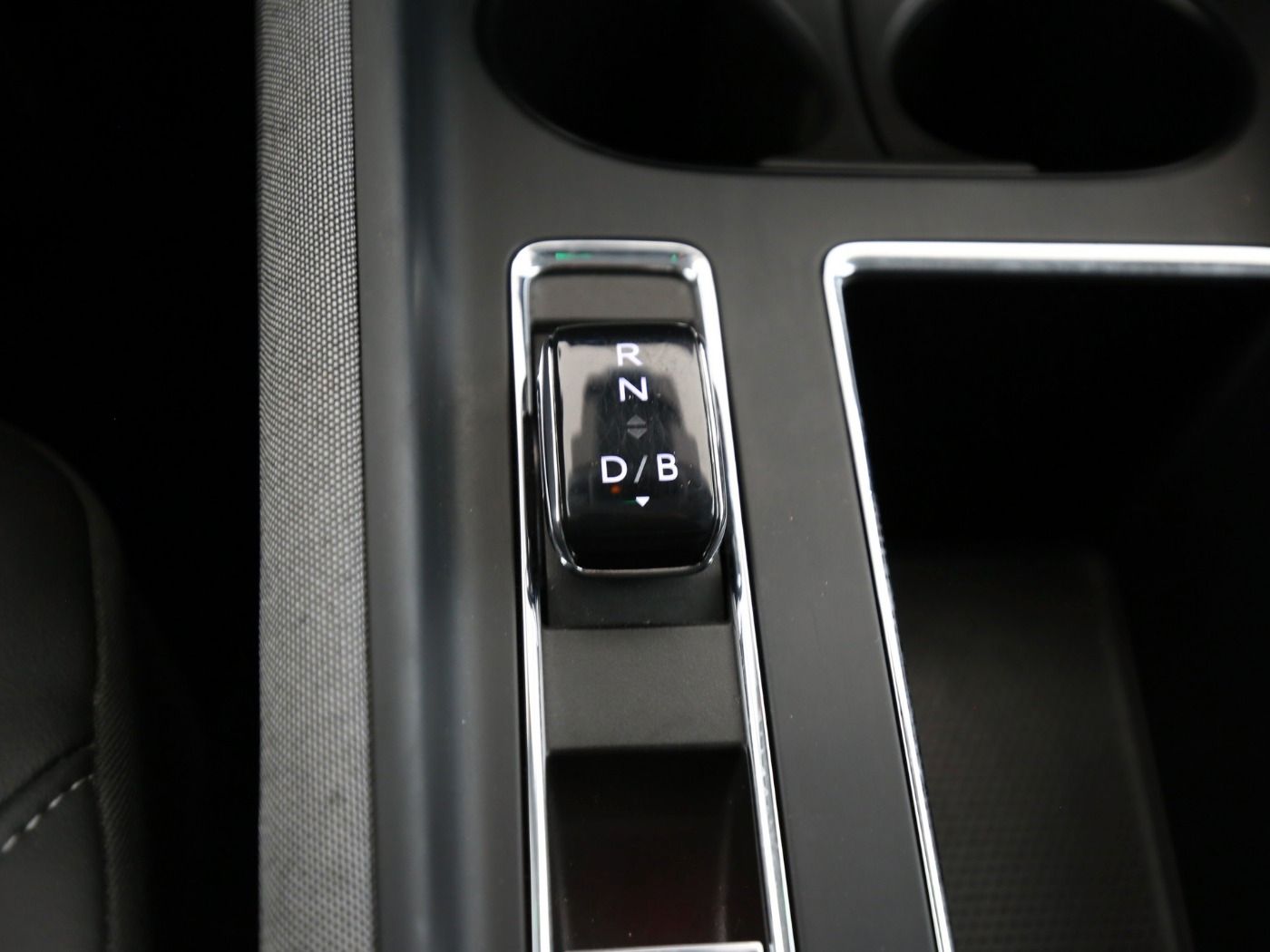 Fahrzeug autohaus mense Fahrzeugabbildung SKODA Enyaq x 80x Loft AHK|HUD|4xSHZG|ACC|LED|Navi|PDC