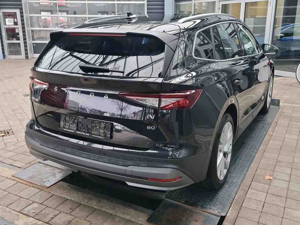 Fahrzeugabbildung SKODA Enyaq 80 Loft AHK|ACC|LED|Navi|VirtualCP|Kamera