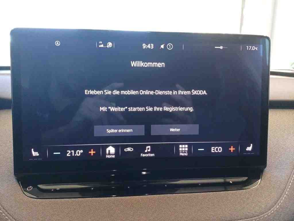 Fahrzeugabbildung SKODA Enyaq 80 Loft AHK|ACC|LED|Navi|VirtualCP|Kamera