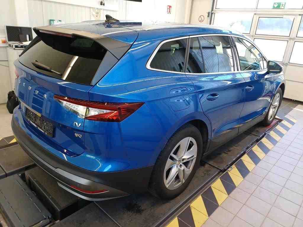 Fahrzeugabbildung SKODA Enyaq 80 Loft AHK|ACC|LED|Navi|VirtualCP|Kamera