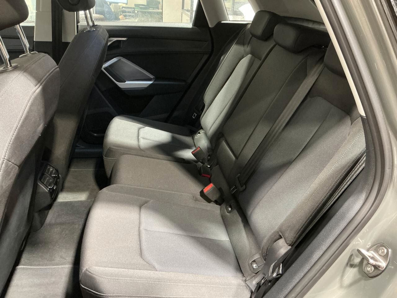 Fahrzeugabbildung Audi Q3 45 TFSI e S tronic AHK|Navi|VirtualCP|Kamera