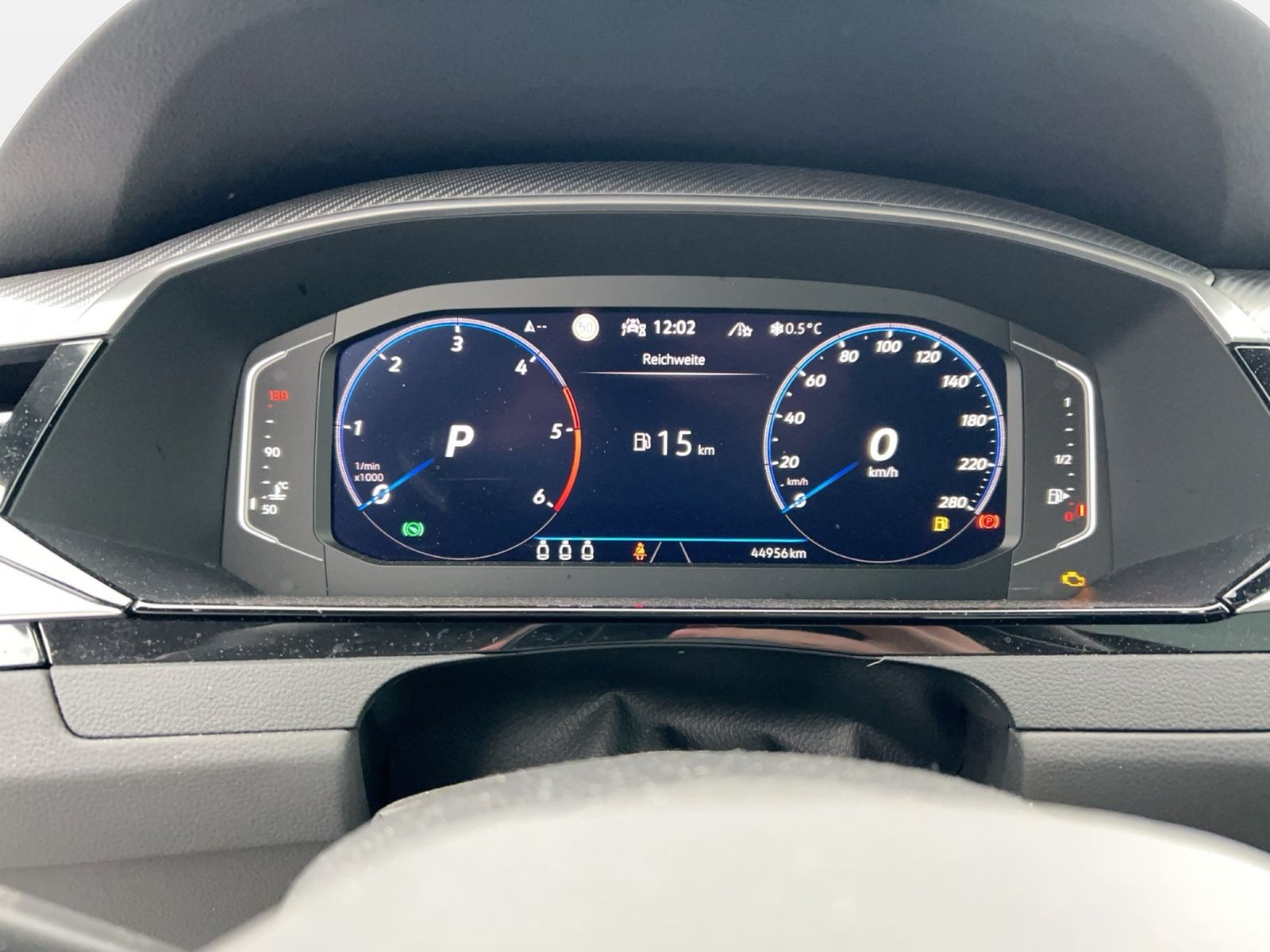 Fahrzeugabbildung Volkswagen Arteon 2.0 TDI DSG 4 Motion R-line CarPlay|AHK