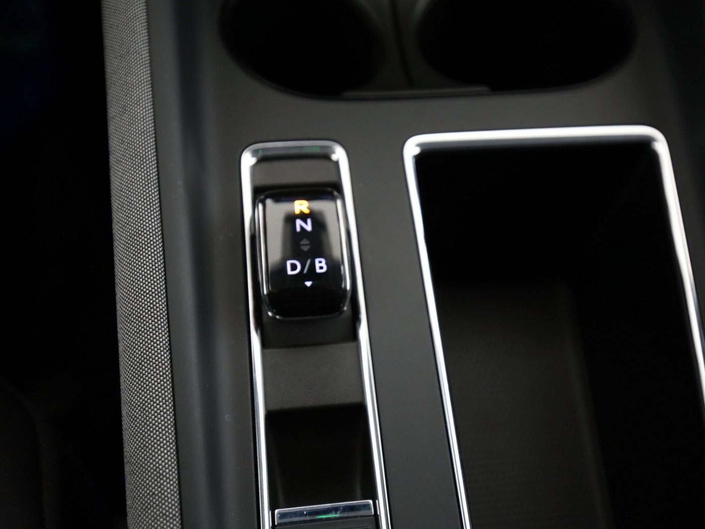 Fahrzeugabbildung SKODA Enyaq 85 Loft ACC|LED|Navi|VirtualCP|Akustikglas