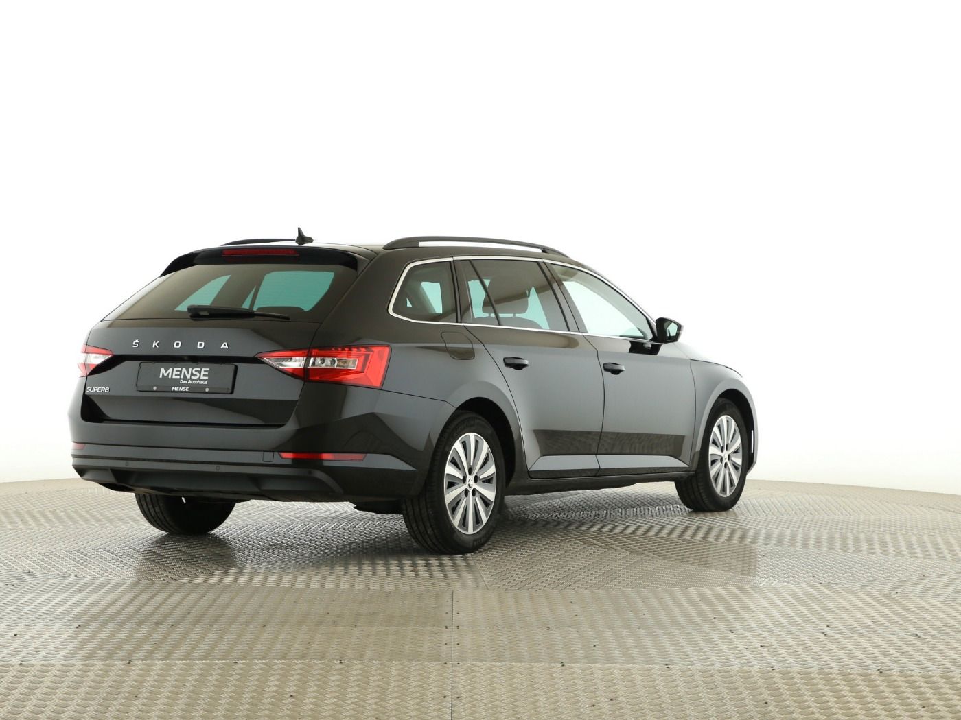 Fahrzeugabbildung SKODA Superb Combi Ambition 2024 (Facelift) Facelift