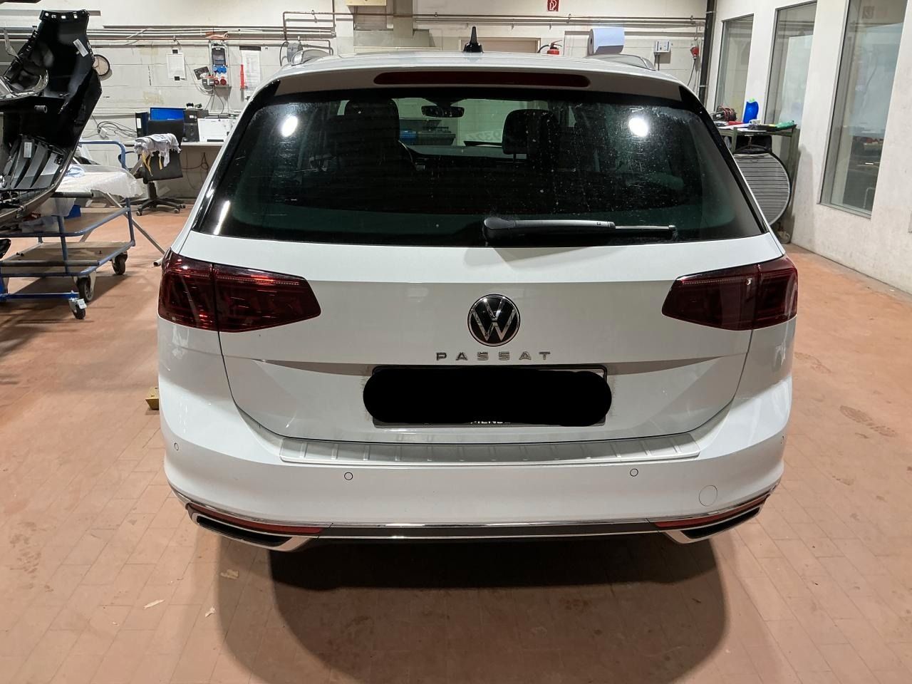 Fahrzeug autohaus mense Fahrzeugabbildung Volkswagen Passat Variant 2.0 TDI DSG Elegance IQ.Light|AHK