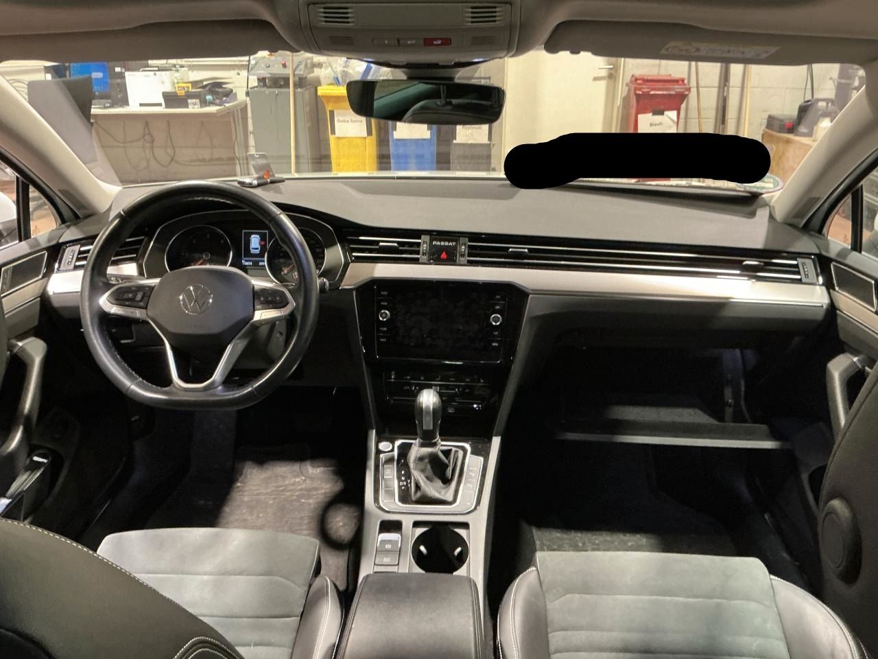 Fahrzeug autohaus mense Fahrzeugabbildung Volkswagen Passat Variant 2.0 TDI DSG Elegance IQ.Light|AHK