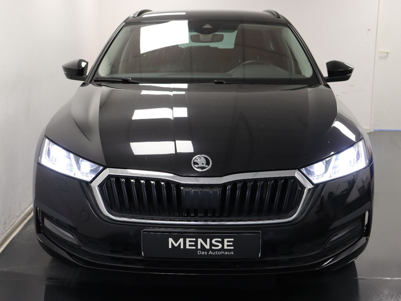 Fahrzeugabbildung SKODA Octavia Combi 2.0 TDI DSG Ambition