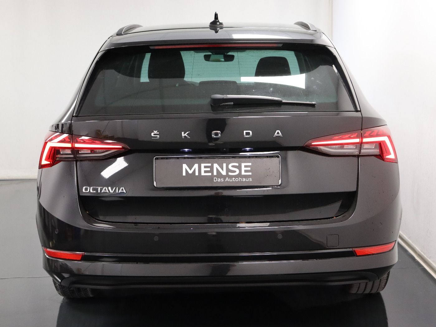 Fahrzeugabbildung SKODA Octavia Combi 2.0 TDI DSG Ambition