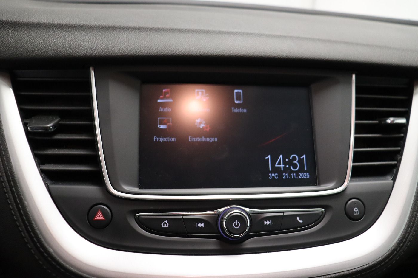 Fahrzeugabbildung Opel Grandland 1.0 Turbo Automatik Edition DynLicht