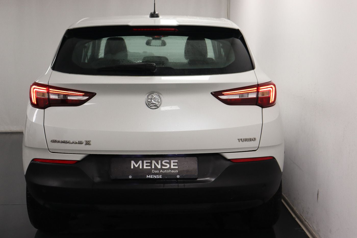 Fahrzeugabbildung Opel Grandland 1.0 Turbo Automatik Edition DynLicht