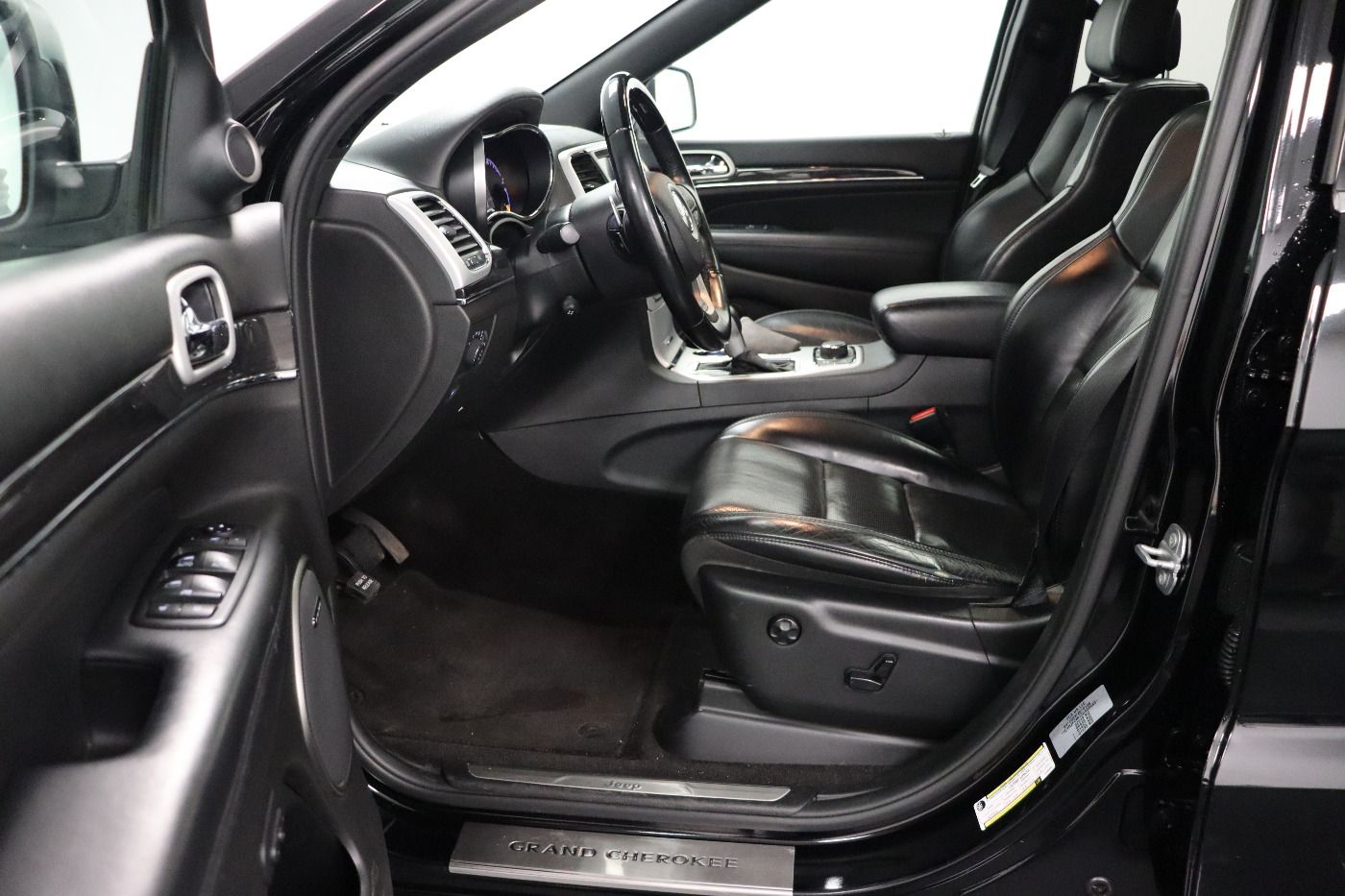 Fahrzeugabbildung Jeep Grand Cherokee 3.0 CRD Automatik Overland AHK|Lu