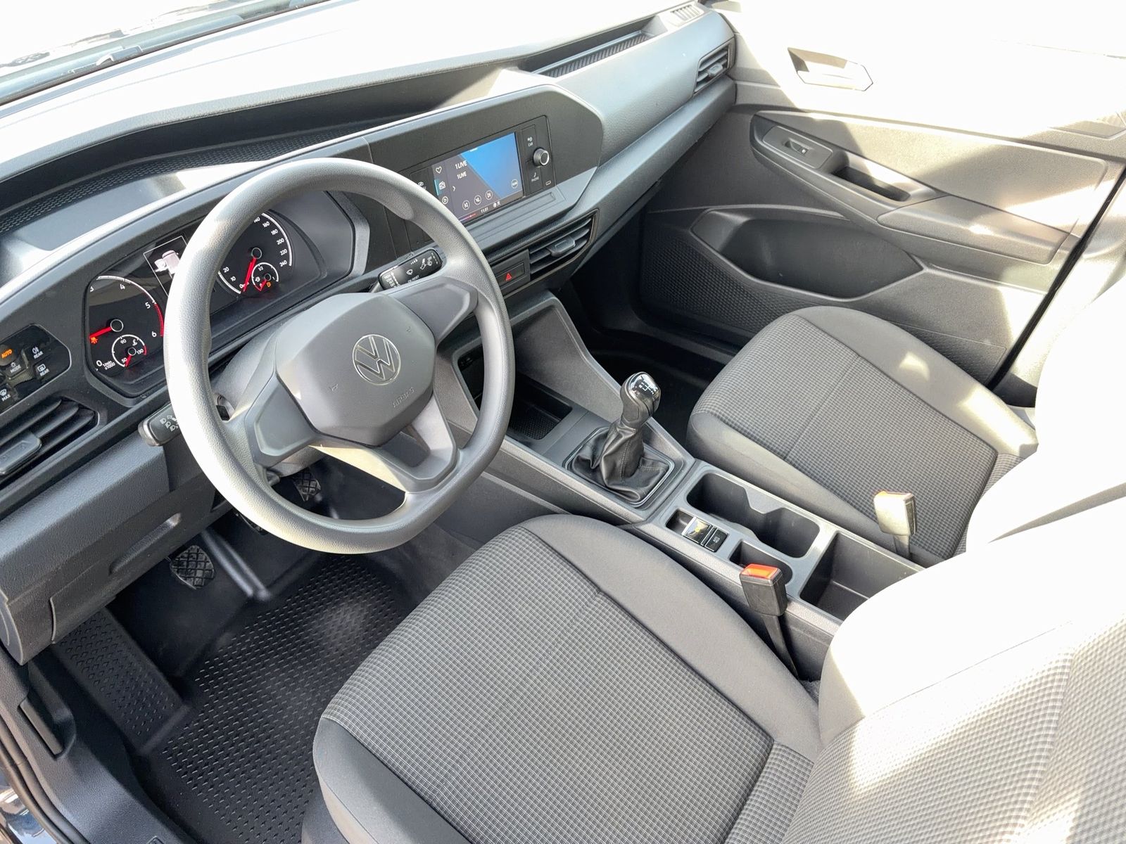 Fahrzeug autohaus mense Fahrzeugabbildung Volkswagen Caddy 2.0 TDI Cargo EcoProfi Maxi AHK|PDC