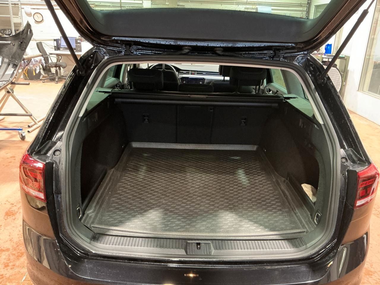 Fahrzeug autohaus mense Fahrzeugabbildung Volkswagen Passat Variant 2.0 TDI 4Motion DSG Business AHK