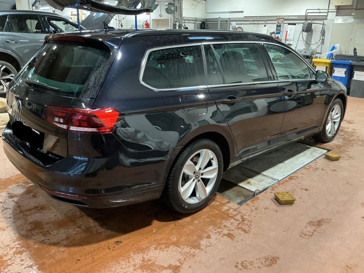 Fahrzeug autohaus mense Fahrzeugabbildung Volkswagen Passat Variant 2.0 TDI 4Motion DSG Business AHK