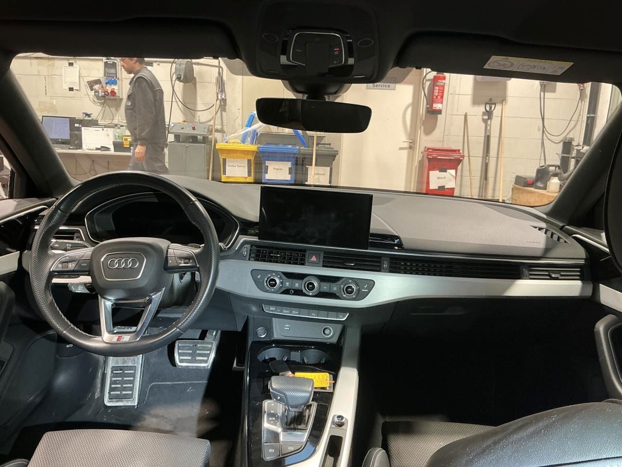 Fahrzeugabbildung Audi A4 Avant 40 TDI S tronic S line ACC|LED|Navi|PDC